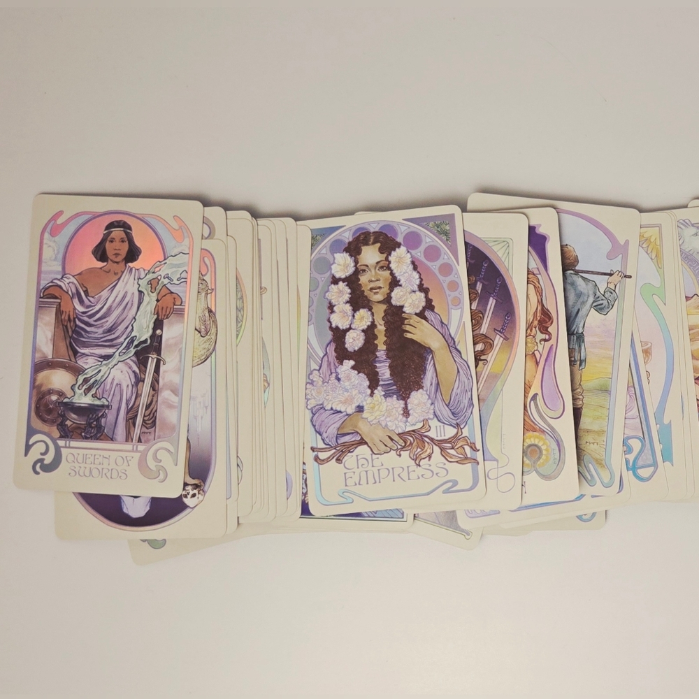 Ethereal Visions Tarot Luna Edition Matt Hughes Deck w Guidebook - Picture 9 of 13